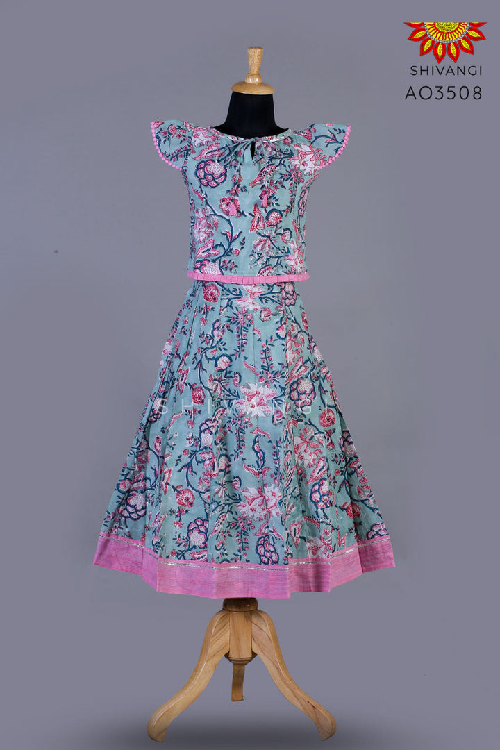 Girls Blue Block Print Lehenga with Dupatta