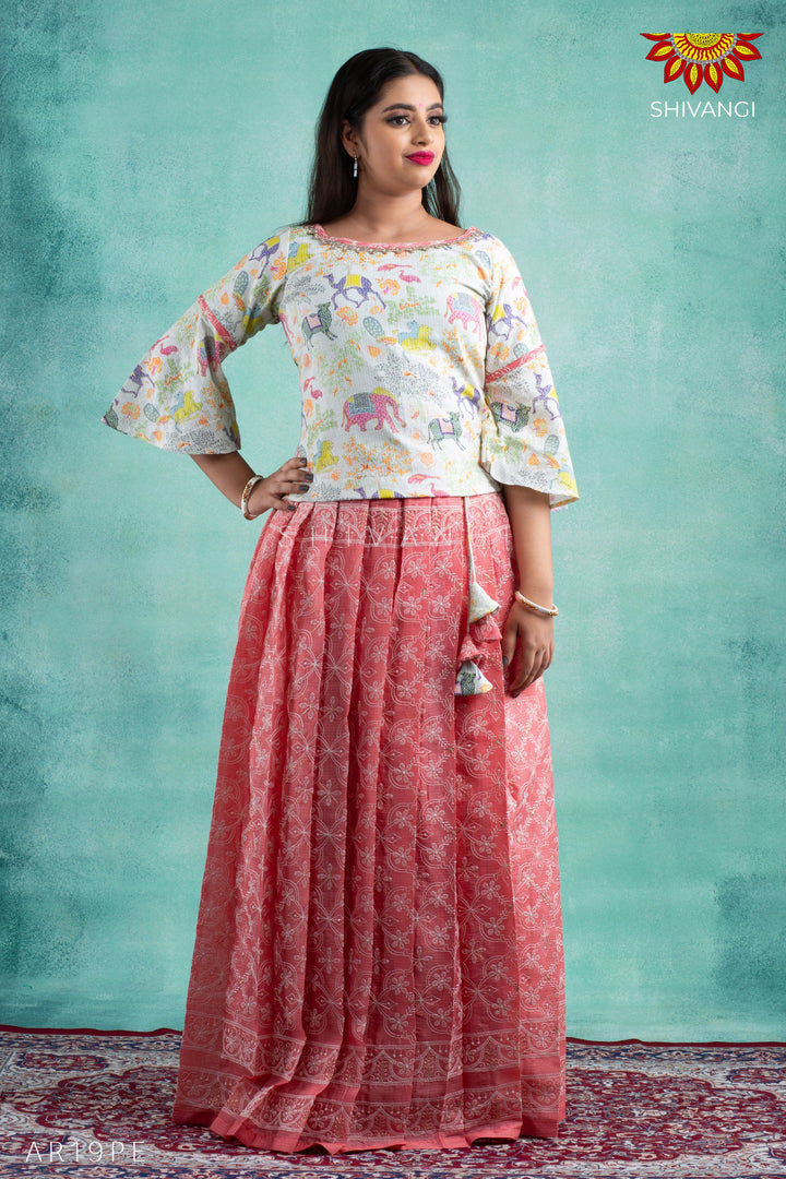 Girls Peach Kota Zentangle Pattu Pavadai