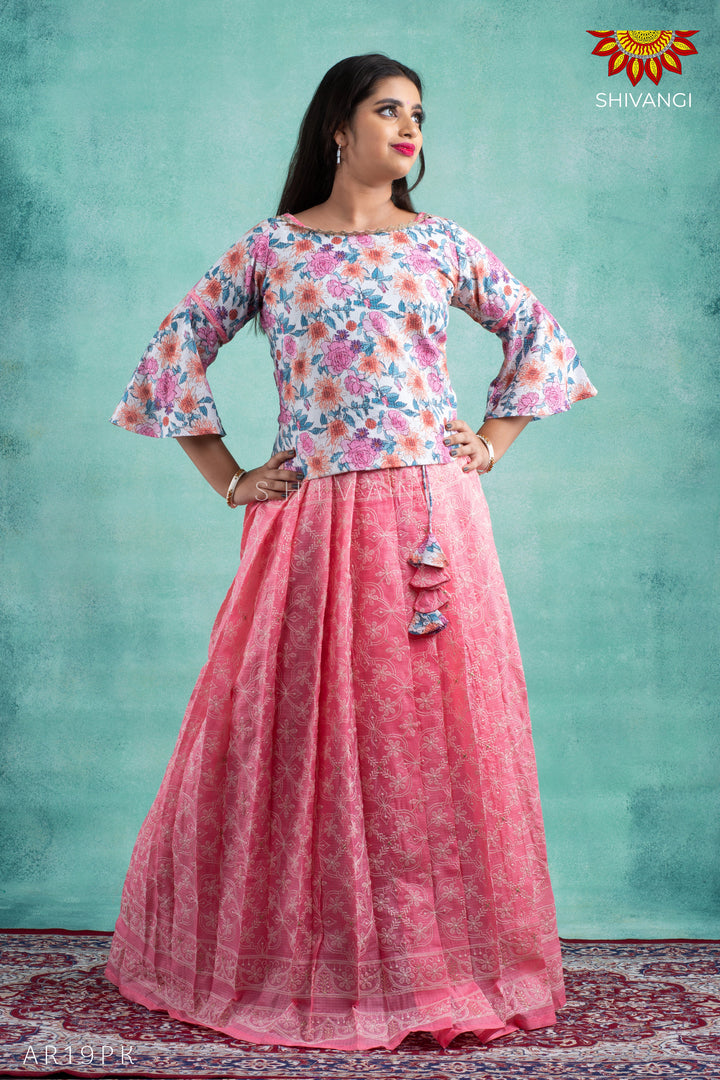 Girls Pink Kota Zentangle Pattu Pavadai