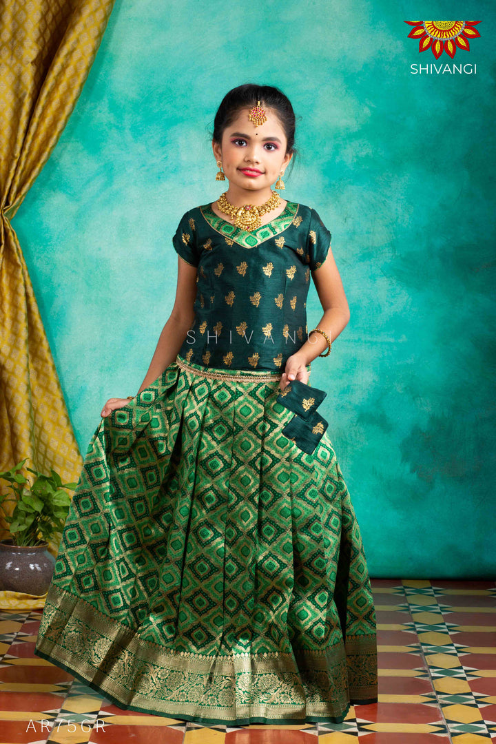 Girls Green KGF Bandhini Pattu Pavadai | Langa