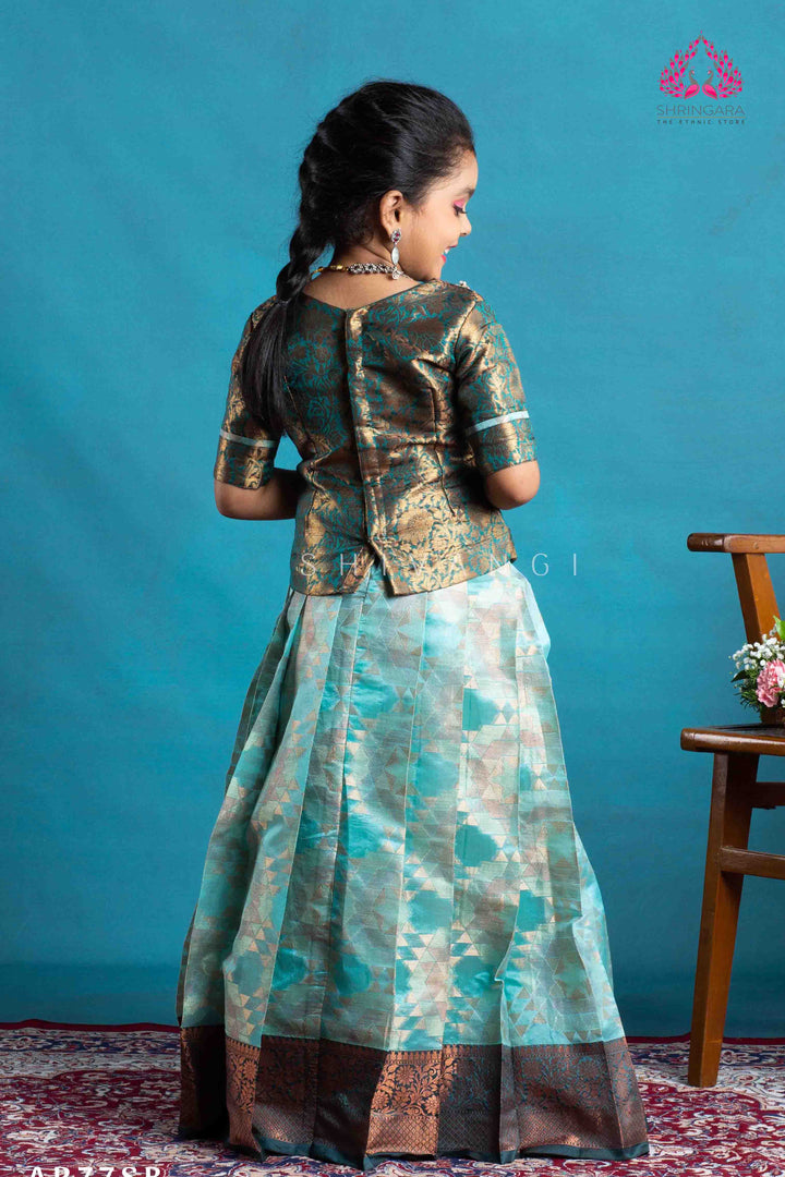 Girls Sky Blue Copper Yentra Pattu Pavadai | Langa