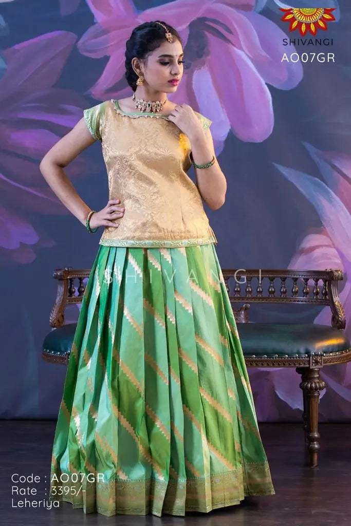 Girls Green Leheriya Pattu Pavadai