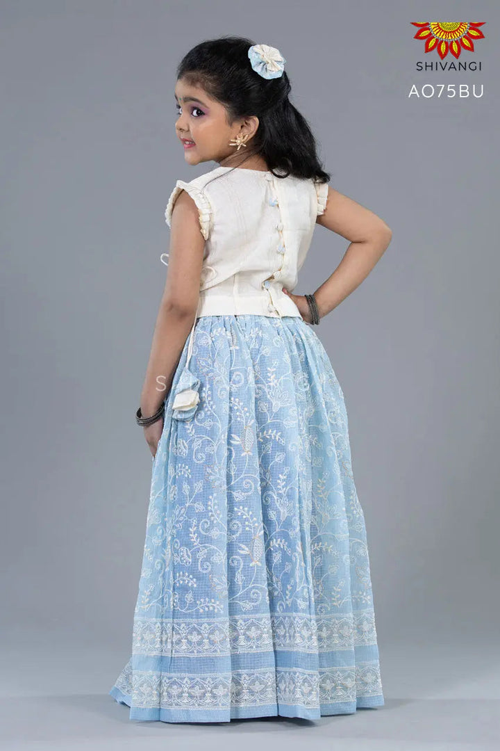 Girls Half-White Kota Creeper pattu Pavadai