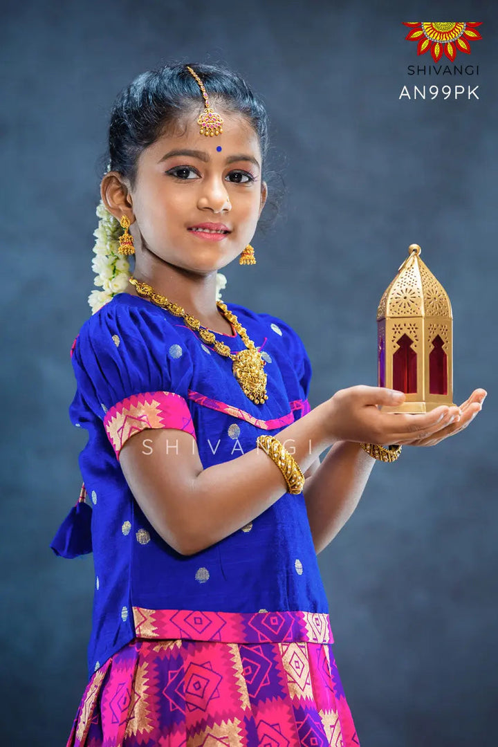 Girls Pink Golden Yendhra Pattu Pavadai