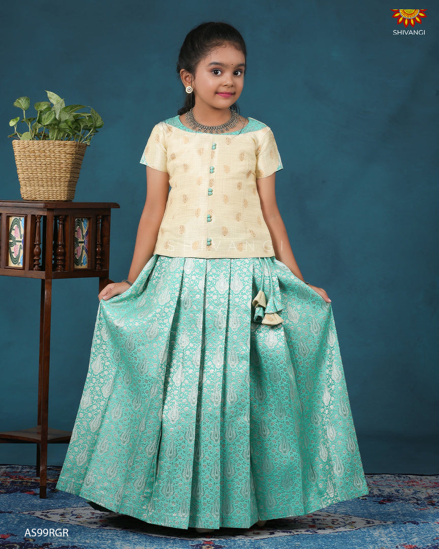 Girls Ramar Green Silver Alovera Pattu Pavadai