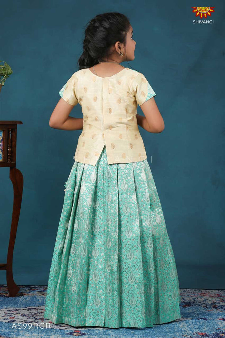 Girls Ramar Green Silver Alovera Pattu Pavadai
