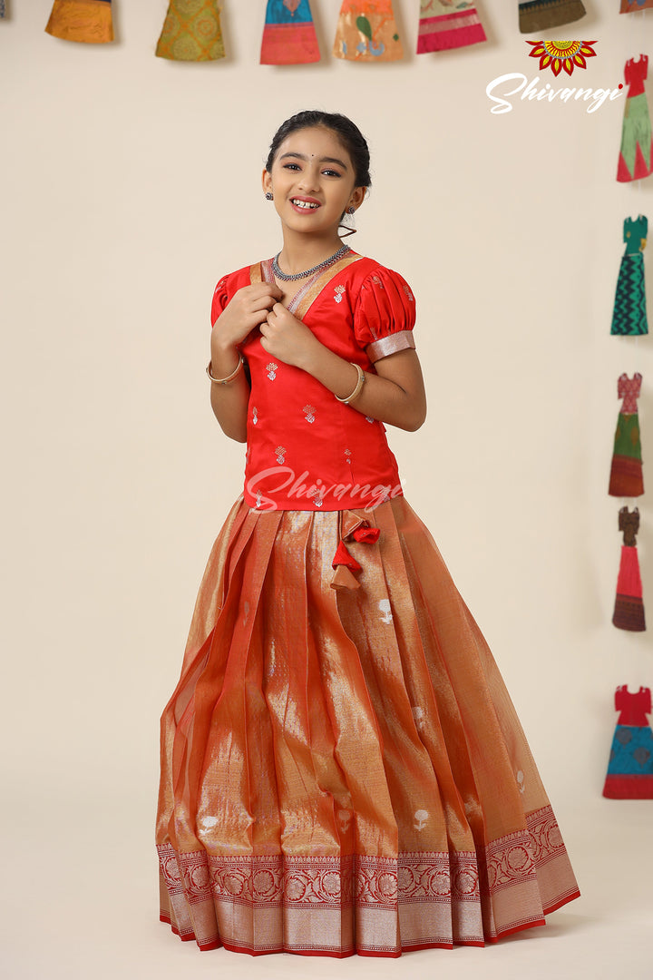 Girls Red Pavizha Malli Pattu Pavadai Designs
