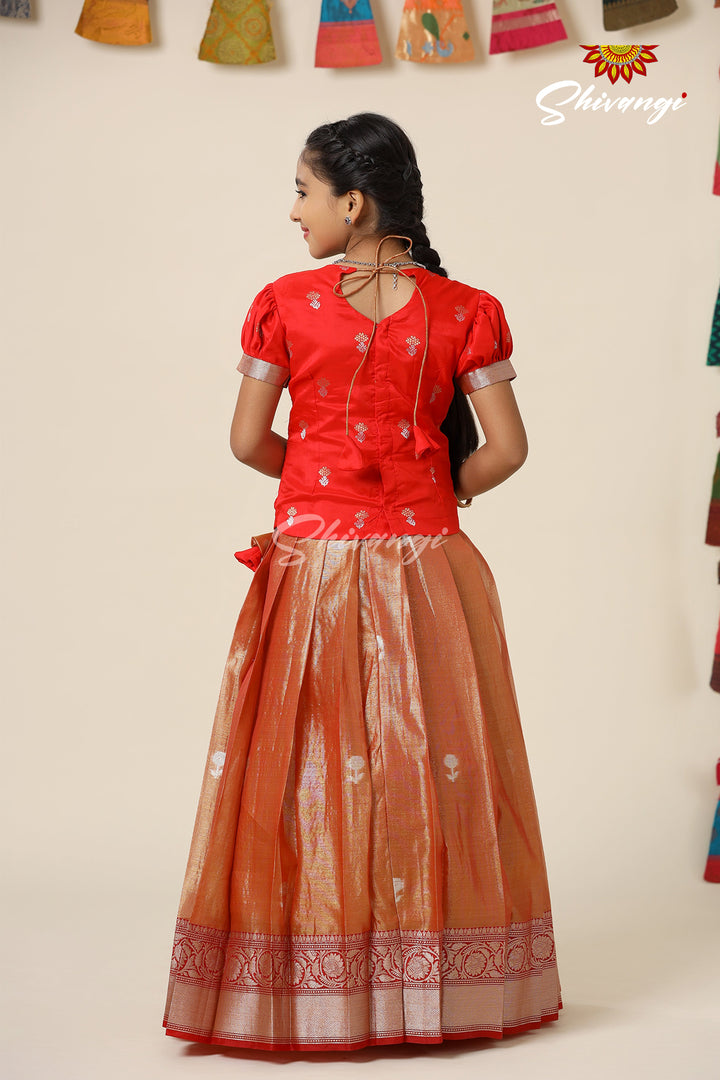 Girls Red Pavizha Malli Pattu Pavadai Designs