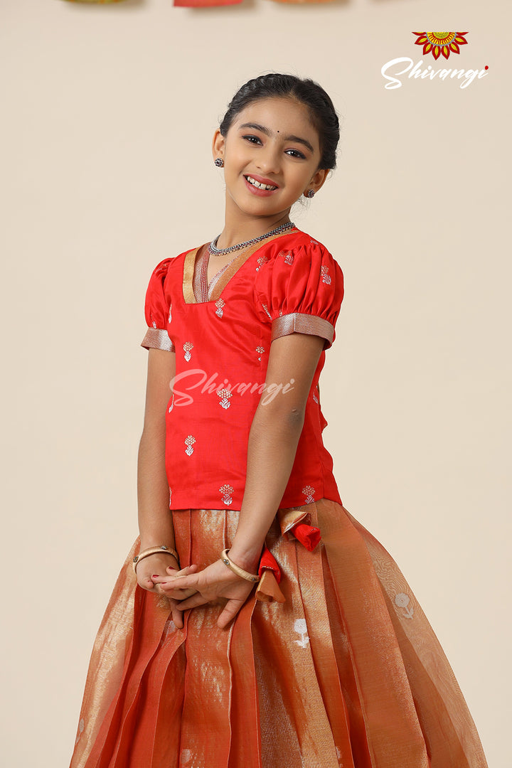 Girls Red Pavizha Malli Pattu Pavadai Designs