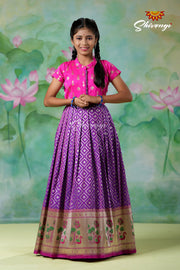 Girls Purple Silk Swan LongGown !!!